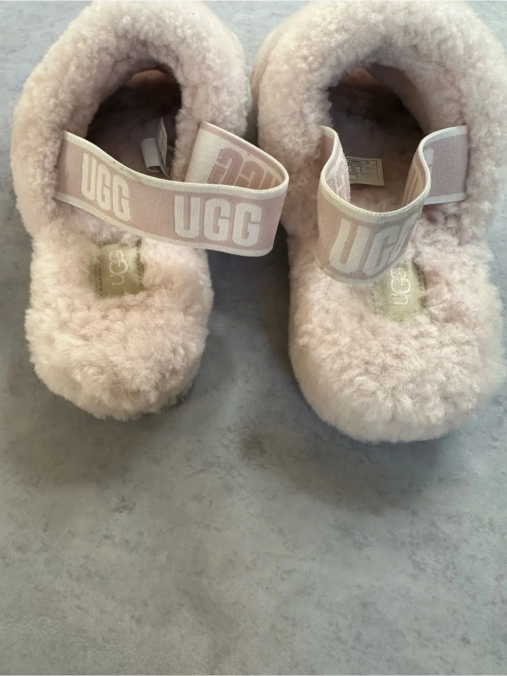 UGG Fluff Yeah Slide Sandal in Light Pink